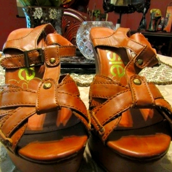 🤎 Fantastic Vintage Dark Tan Genuine Leather Mega Platform Sandal - Size 7.5 - Picture 4 of 6